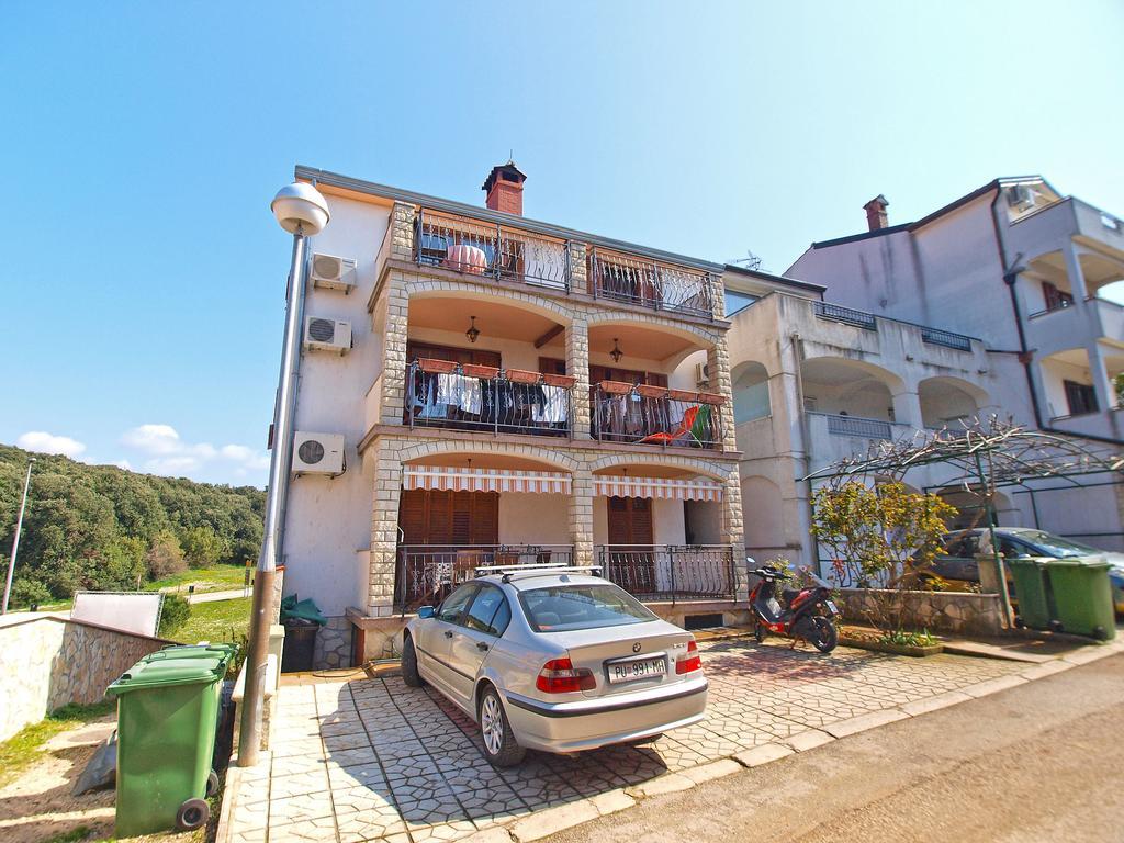 Apartments Elvis 1299 Vrsar Buitenkant foto